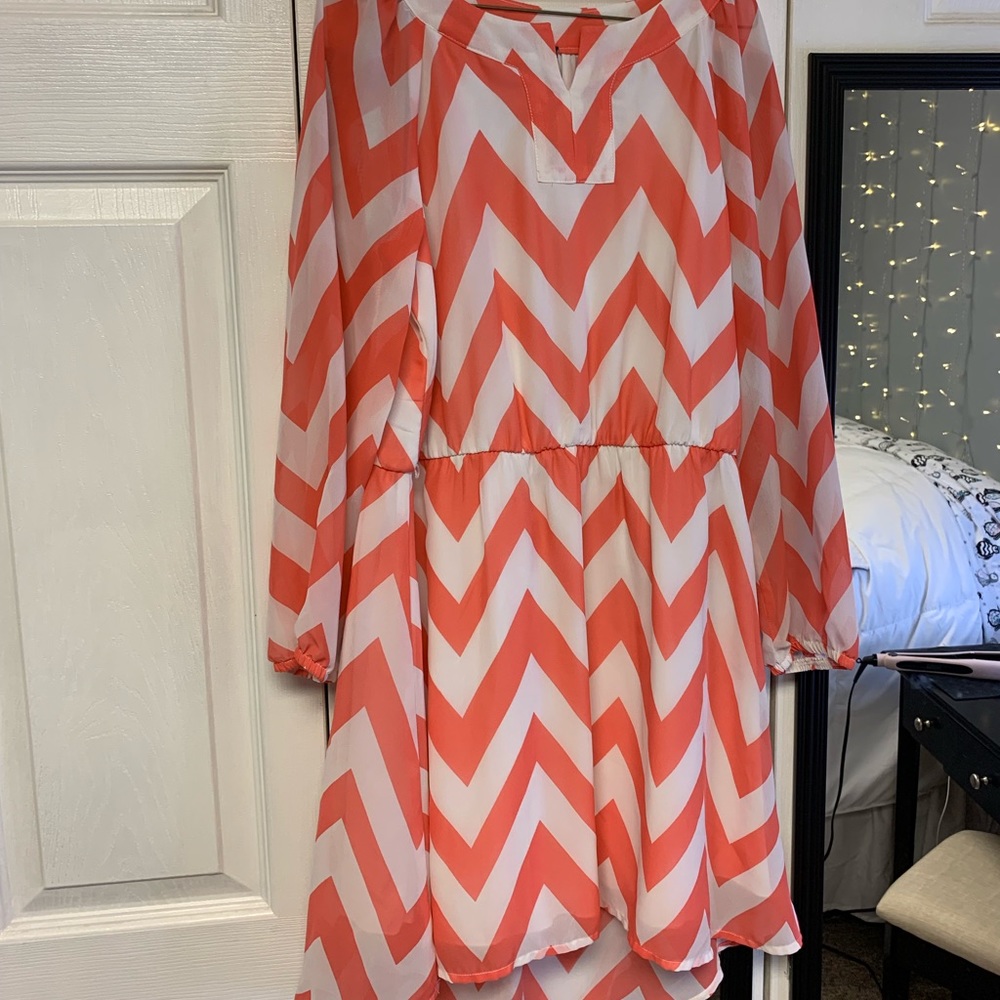 Chevron high-low 1/4 length dress